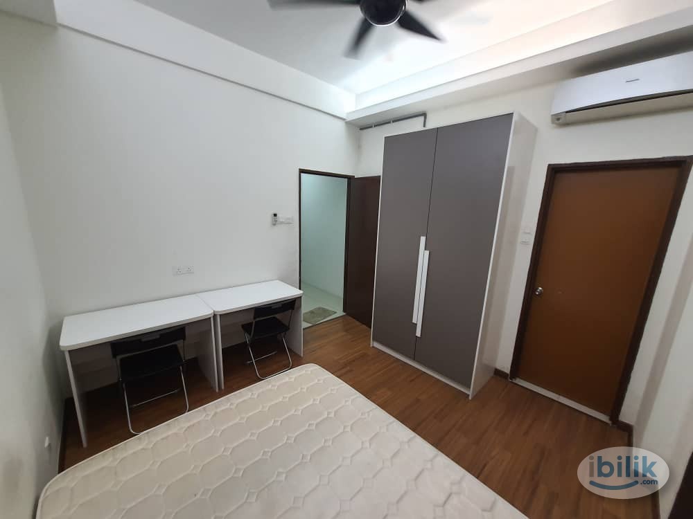 Impian Meridian Female Master Room For Rent - Image 3