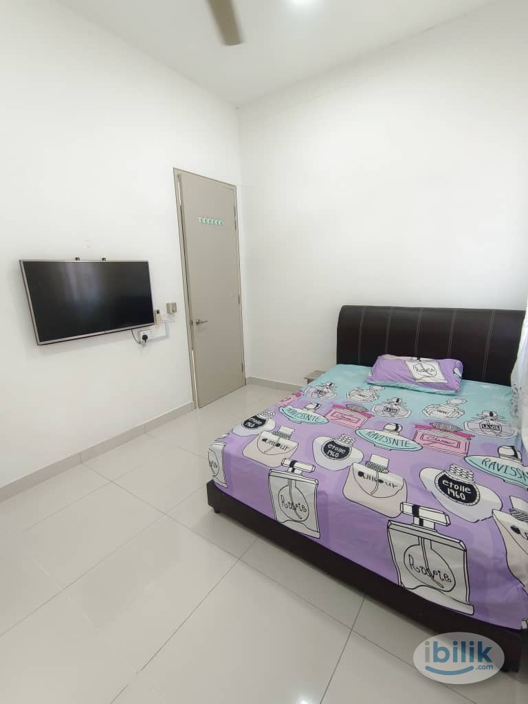 Middle Room at Bandar Rimbayu, Kota Kemuning - Image 5