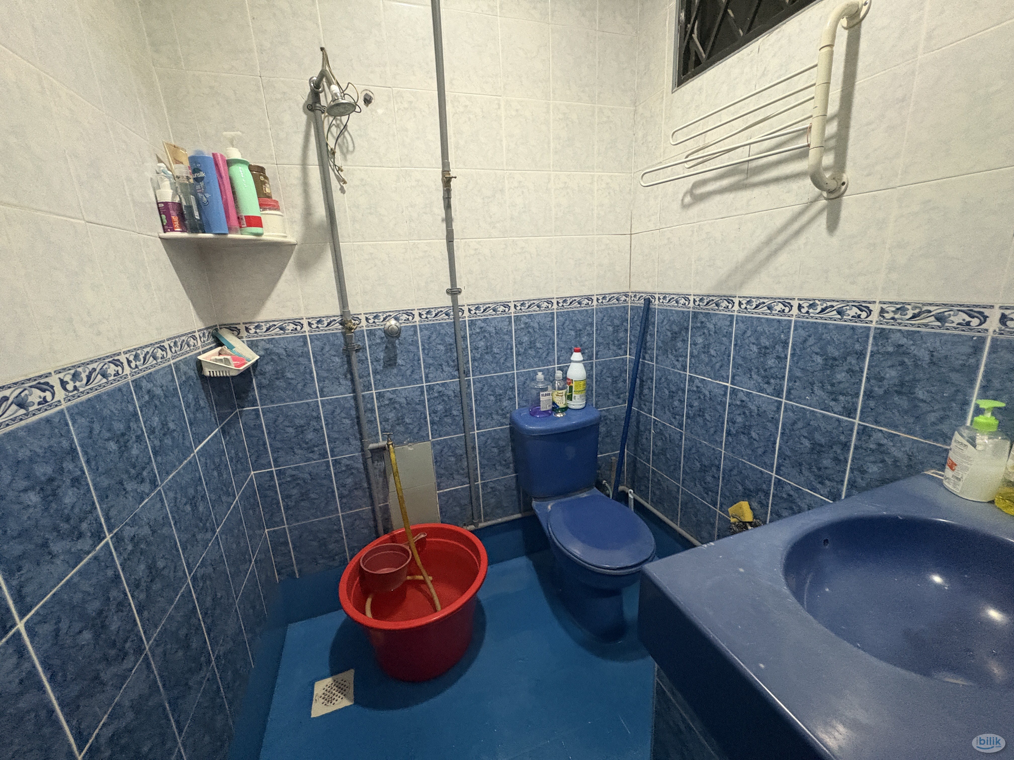 Middle Room at Bangsar Park, Bangsar - Image 4