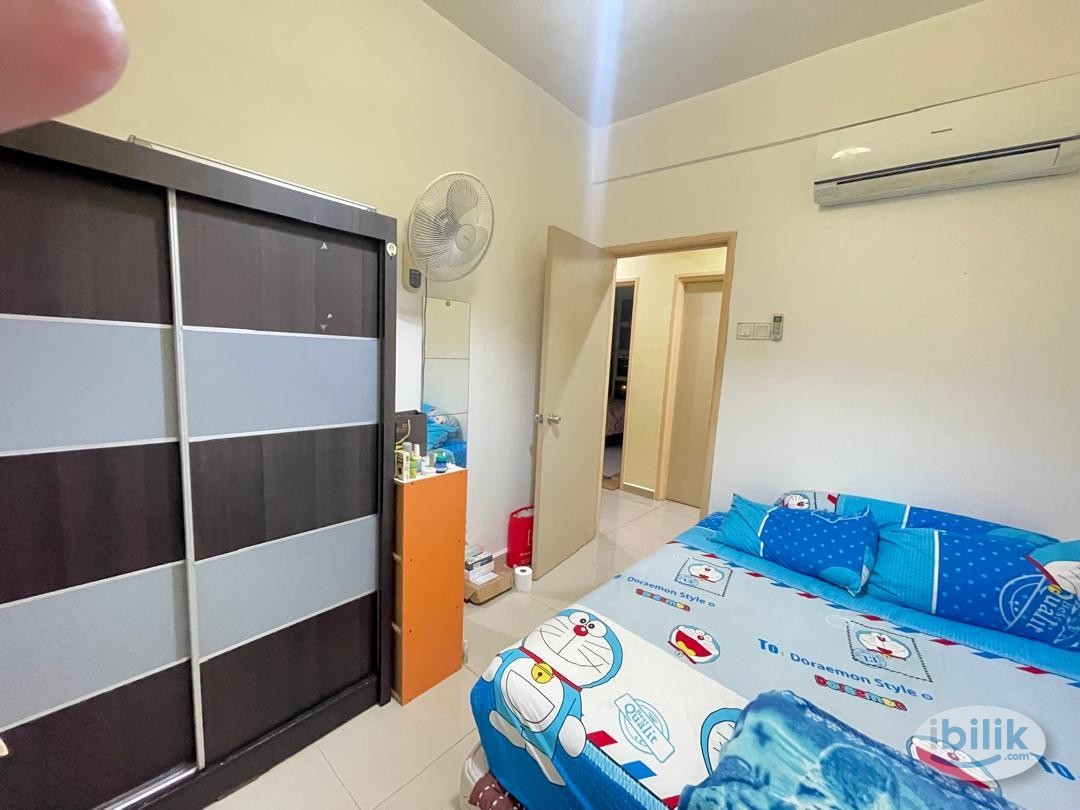 The Zest serviced apartment middle room for Rent Bandar Kinrara puchong near Bukit Jalil - Image 1