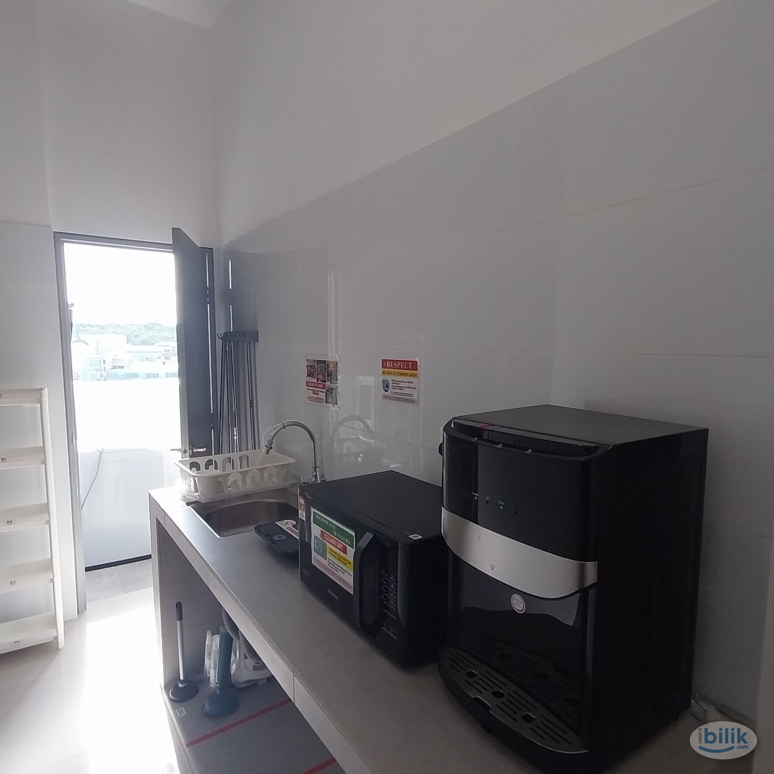 Middle Room at 121 Residences, Petaling Jaya - Image 3