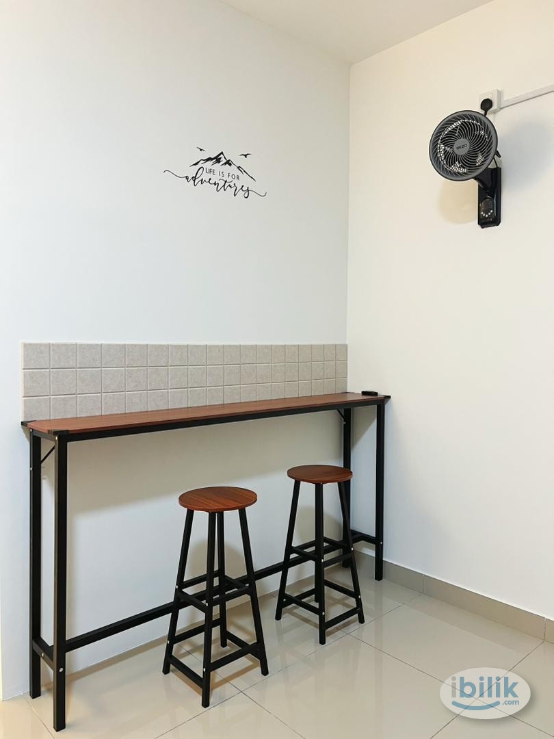 Medium Room RM750 @ M LUNA Kepong – Muji Style, Free WiFi & Utilities - Image 3