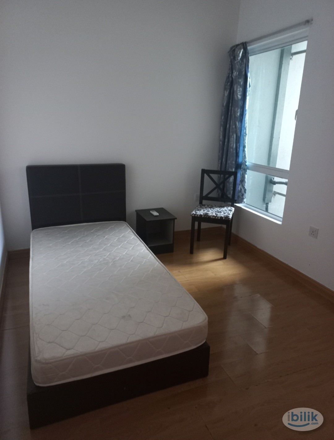 Middle Room at Metropolitan Square, Damansara Perdana - Image 1