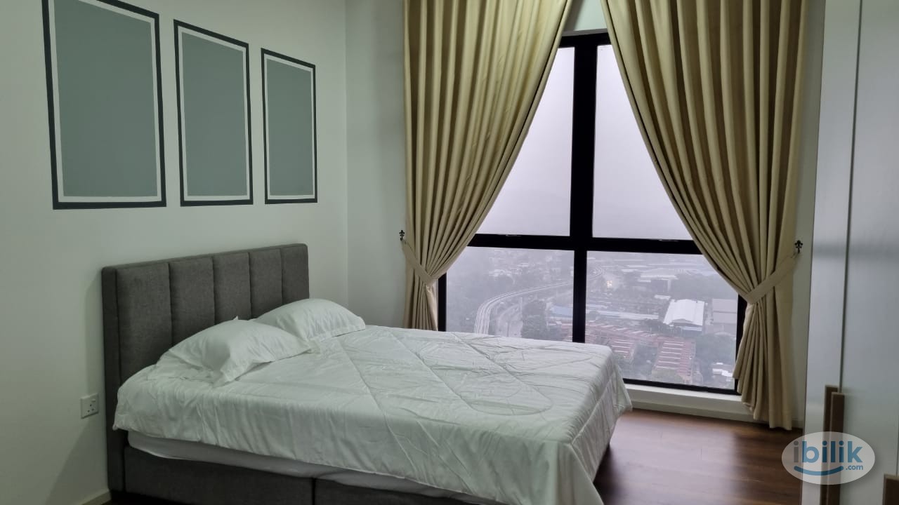 🔥 Master room for rent at SQWHERE, SUNGAI BULOH - Image 1
