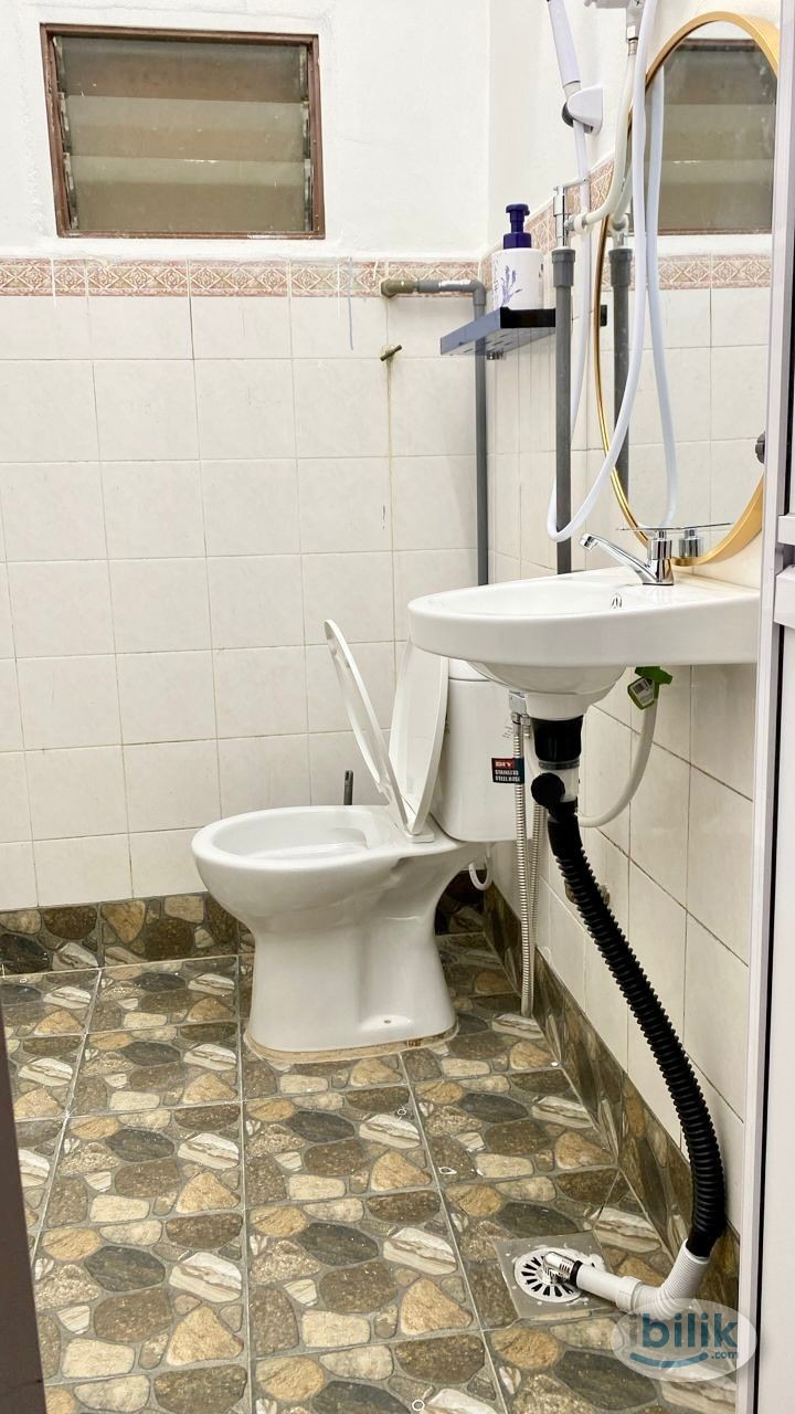 Single Room Utilities Included @ 4 mins to Kulim Hospital - Image 1