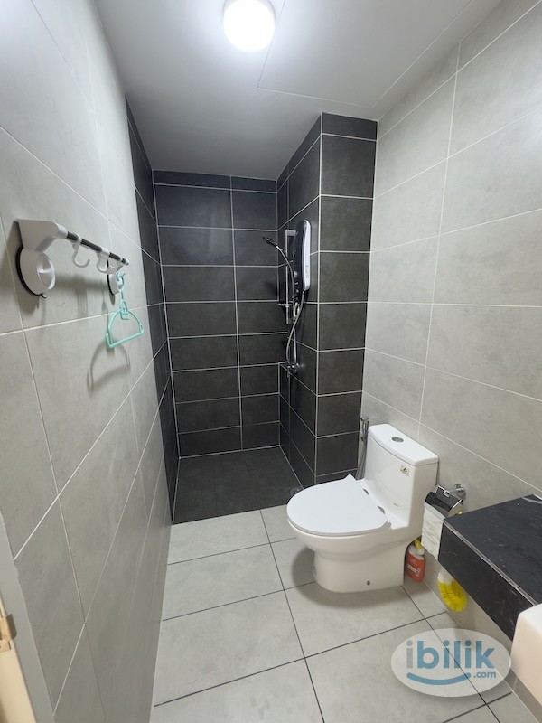 Master Room at Kuala Lumpur, Malaysia - Image 2