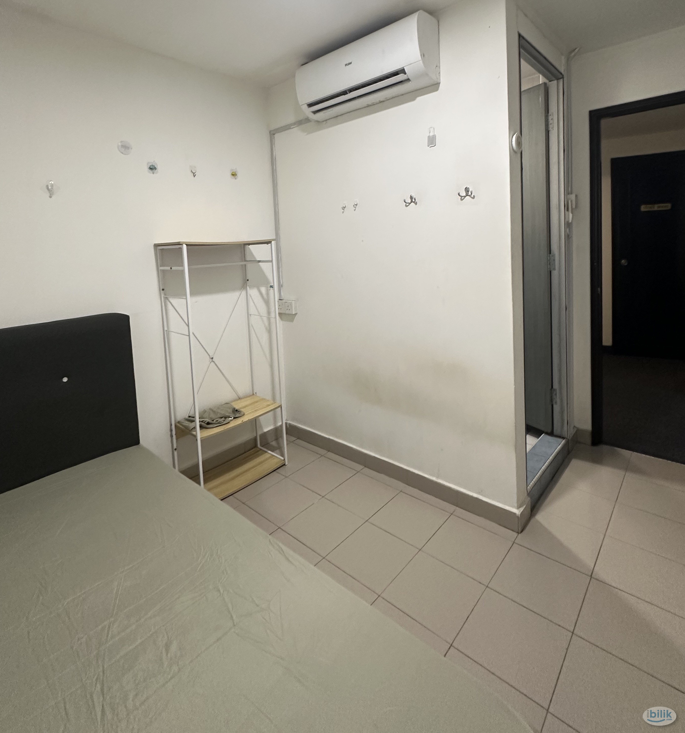✈️‼️SINGLE BEDROOM with PRIVATE BATHROOM NEAR SUBAN AIRPORT ‼️✈️ MOVE IN IMMEDIATELY WITH ZERO DEPOSIT 😱🤩 - Image 1
