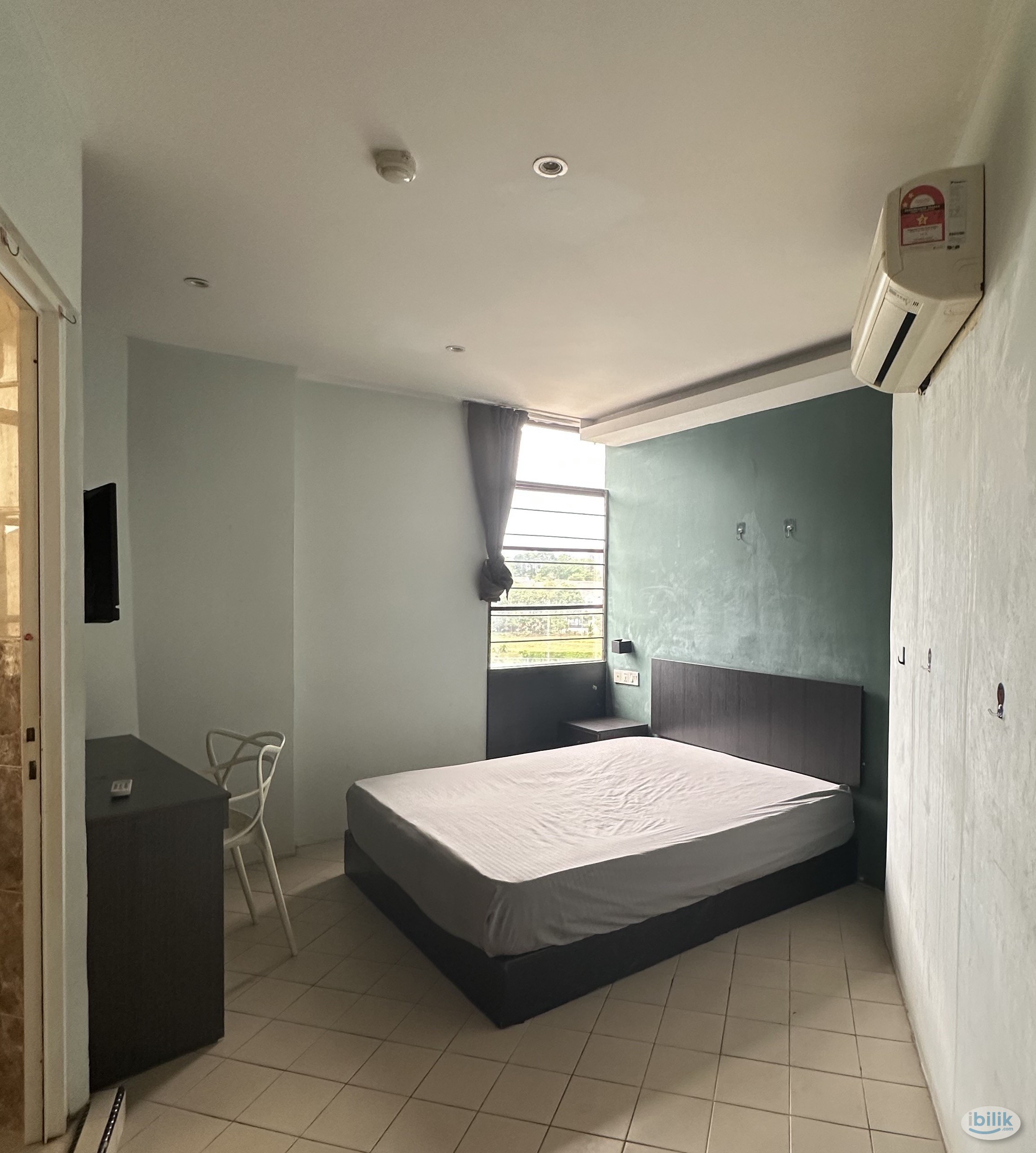 😱‼️SPACIOUS F/FURNISHED ROOM WITH PRIVATE BATHROOM ‼️😱 MOVE IN IMMEDIATELY WITH ZERO DEPOSIT @ BANDAR SUNWAY 📍 - Image 1