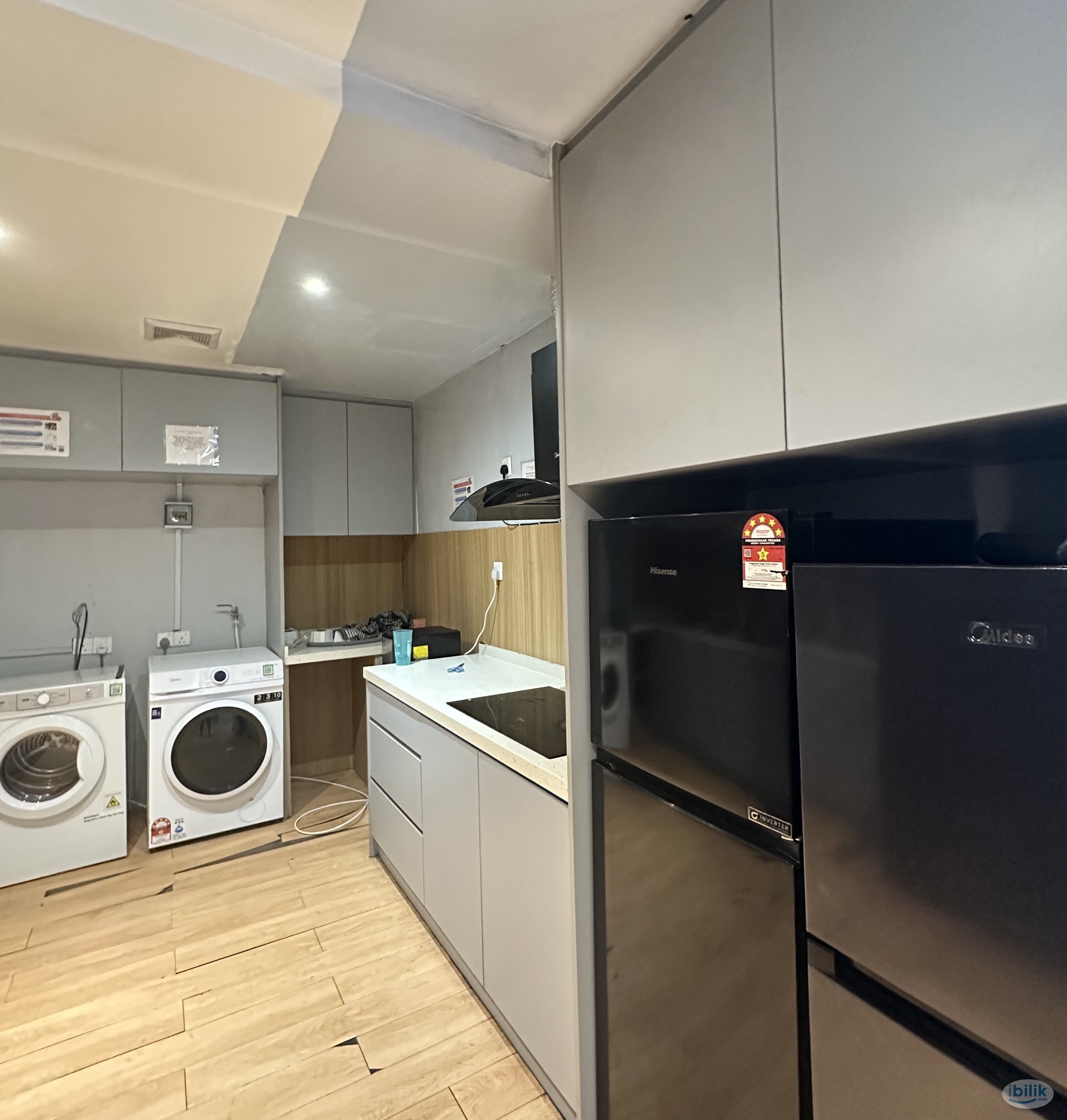 😱‼️SPACIOUS F/FURNISHED ROOM WITH PRIVATE BATHROOM ‼️😱 MOVE IN IMMEDIATELY WITH ZERO DEPOSIT @ BANDAR SUNWAY 📍 - Image 3