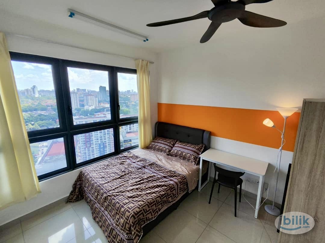 (华人) M Vertica Cheras MRT Maluri INCLUDE UTILITY Middle Room at M Vertica KL City Residences, Cheras - Image 1
