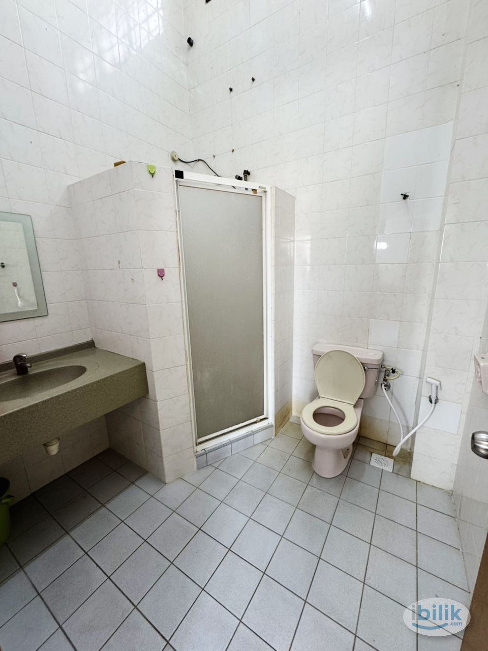 ‼️😱MASTER ROOM NEAR MRT KOTA DAMANSARA ‼️😱 MOVE IN IMMEDIATELY WITH ZERO DEPOSIT 💯 🥵 - Image 2