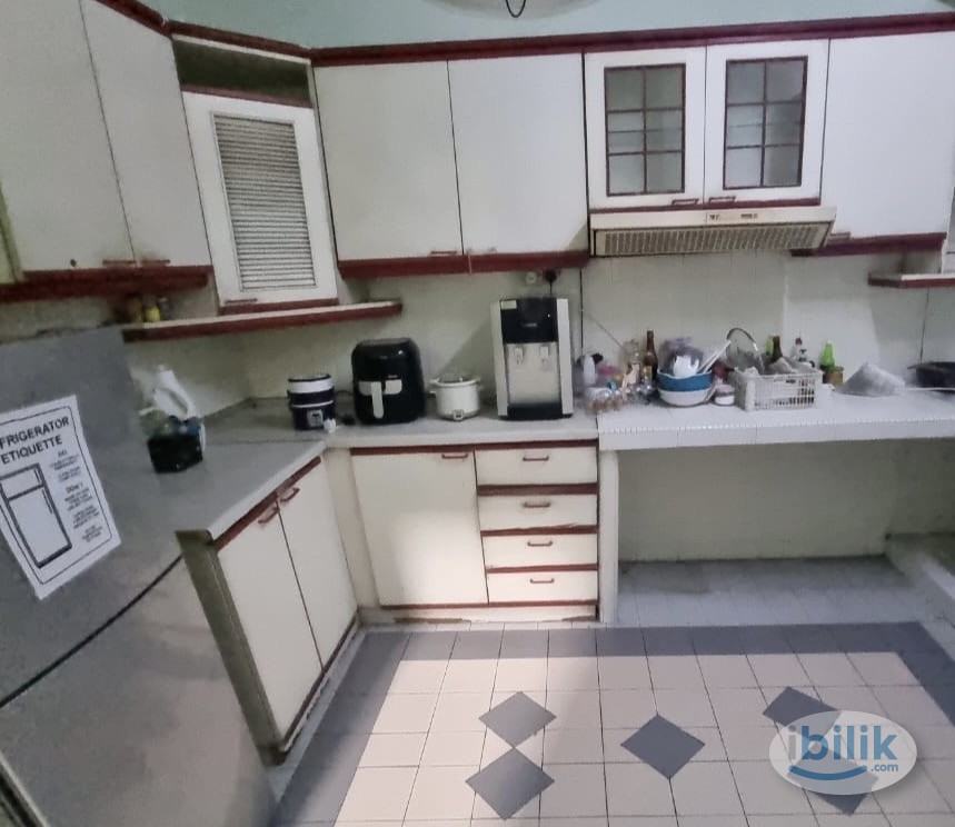 ‼️😱MASTER ROOM NEAR MRT KOTA DAMANSARA ‼️😱 MOVE IN IMMEDIATELY WITH ZERO DEPOSIT 💯 🥵 - Image 3