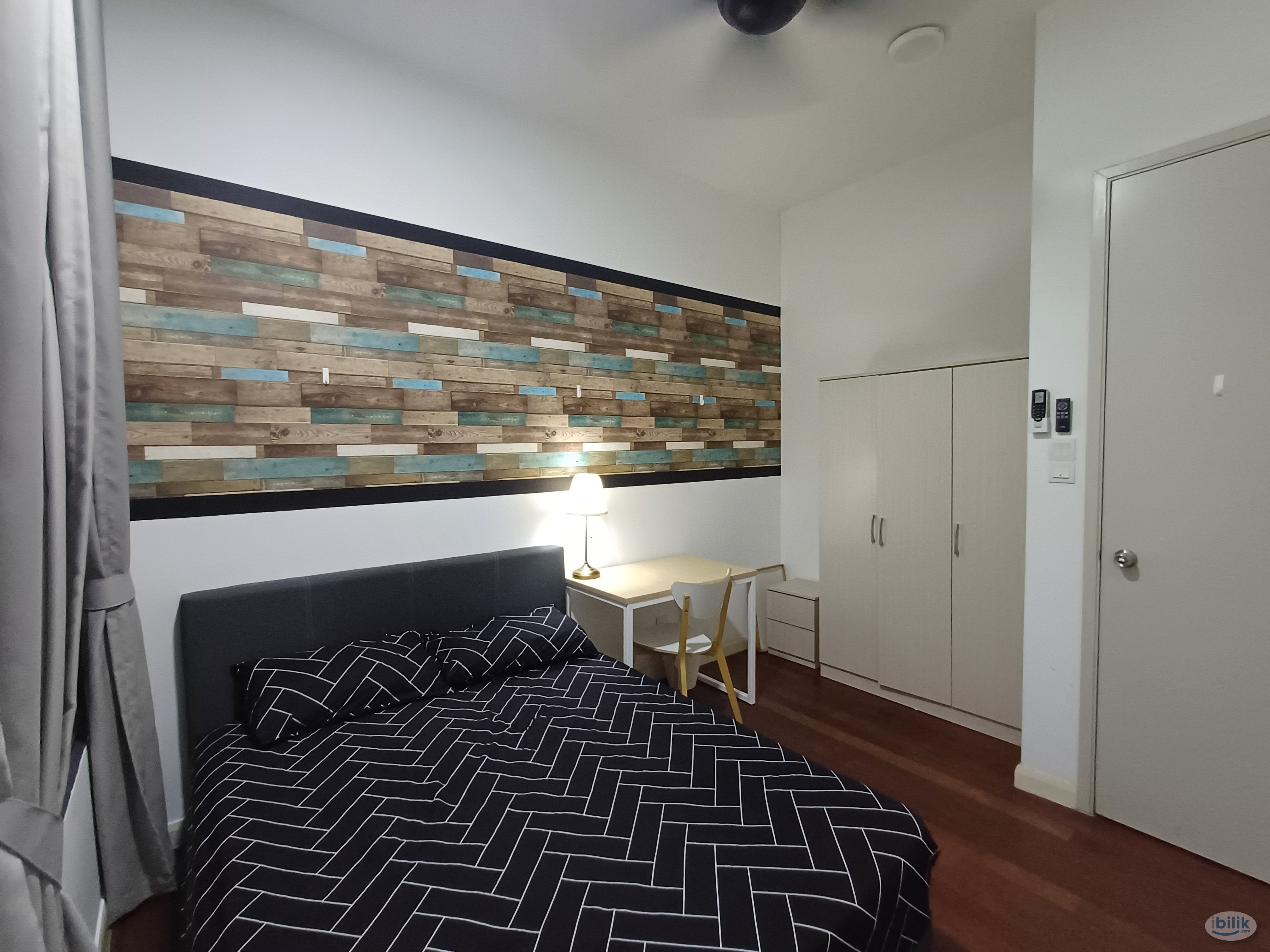 Ultra-Comfortable Queen Bedroom for Rent in The Vyne Sungai Besi KL - Image 1