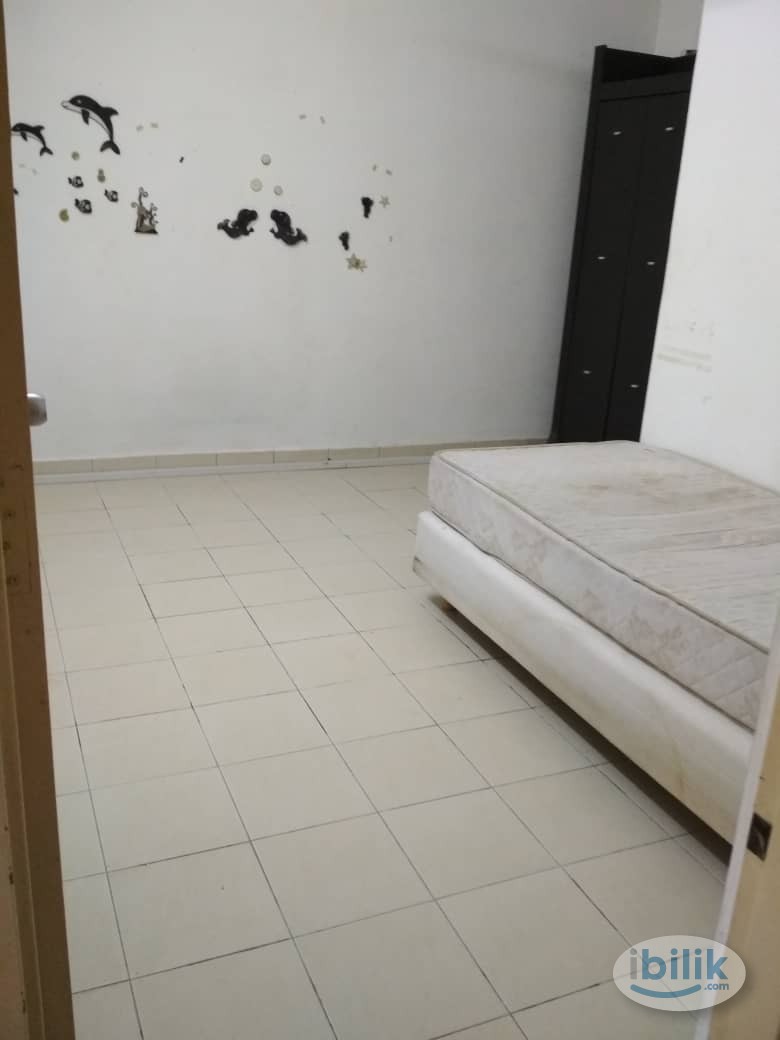 Middle Room at medan jaya sunway - Image 1