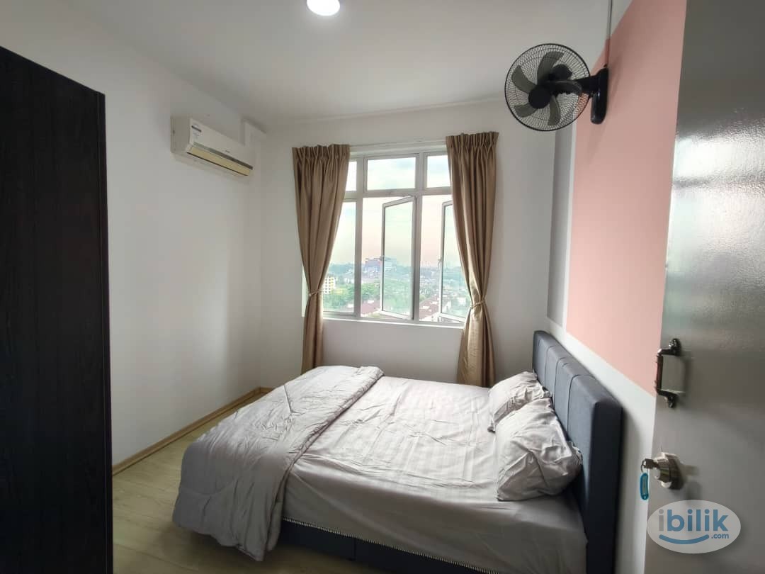 Male room for rent Larkin Heights @ Larkin Idaman - Image 1