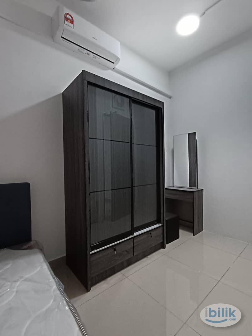 Male Room for rent at Larkin Heights @ Larkin Idaman - Image 3