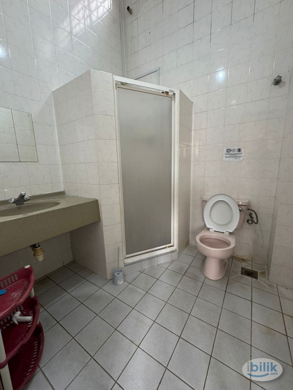🤩LOW DEPOSIT🤩BANDAR UTAMA MASTER ROOM WITH PRIVATE BATHROOM FOR RENT✨✨NEAR ONE UTAMA SHOPPING MALL, FIRST AVENUE, CENTRE - Image 4