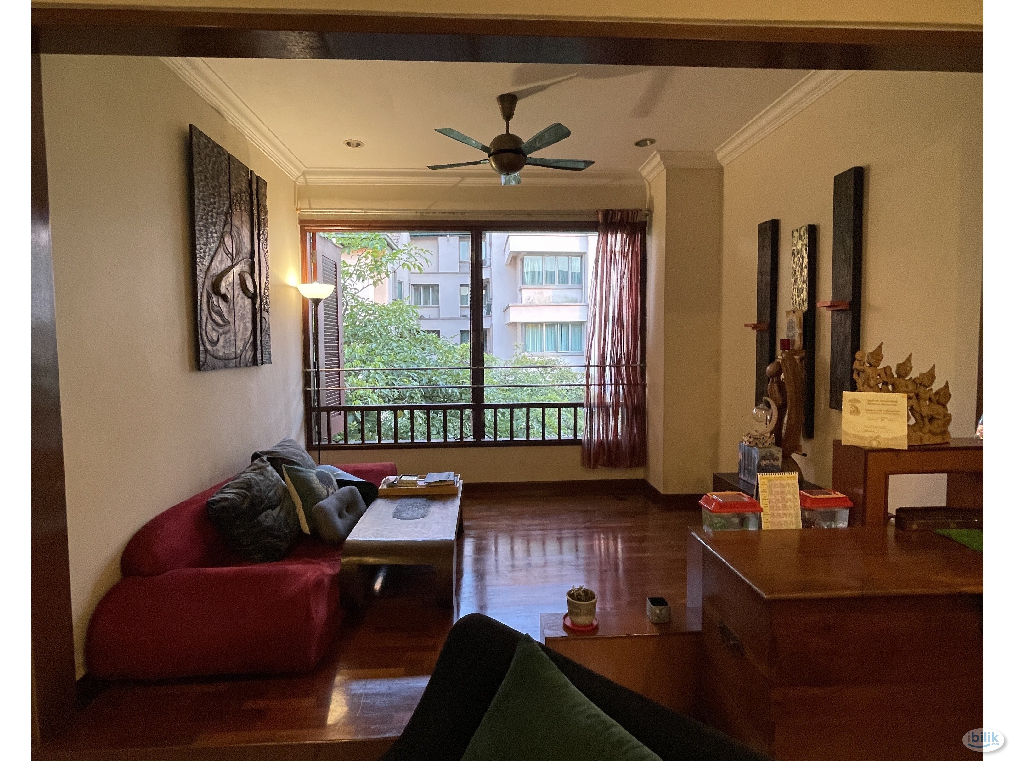 Fully furnished MASTER ROOM with own balcony - Image 1