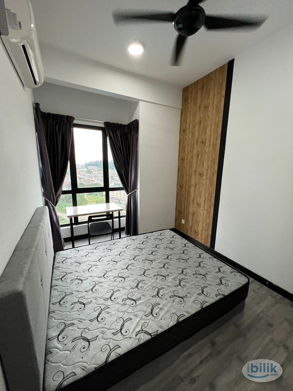 FREE WIFI+UTILITIES, Middle Room at D'Sands Residence, Old Klang Road - Image 1