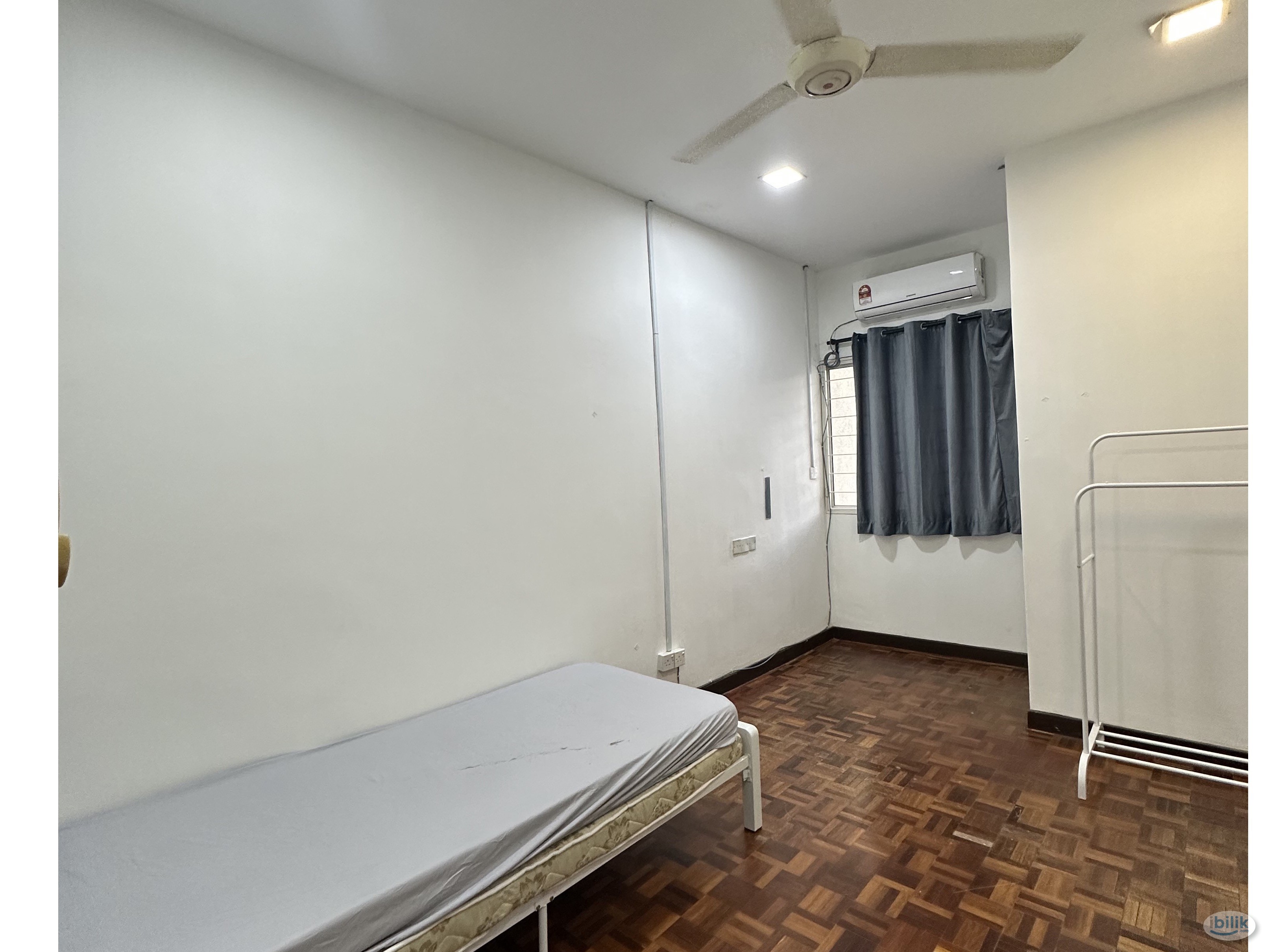 😱‼️SPACIOUS ROOM IN KOTA DAMANSARA‼️😱MOVE IN IMMEDIATELY WITH ZERO DEPOSIT 🤩💯 - Image 1
