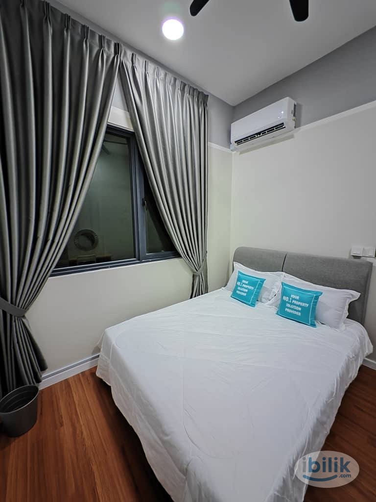 Middle Room at Rumbia Residence @ ARI Permaisuri, Bandar Sri Permaisuri - Image 1