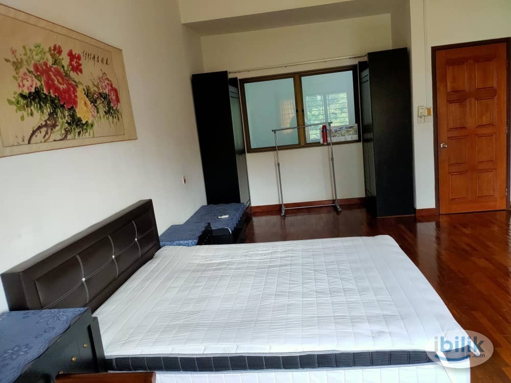 Master Room at BU6, Bandar Utama - Image 3