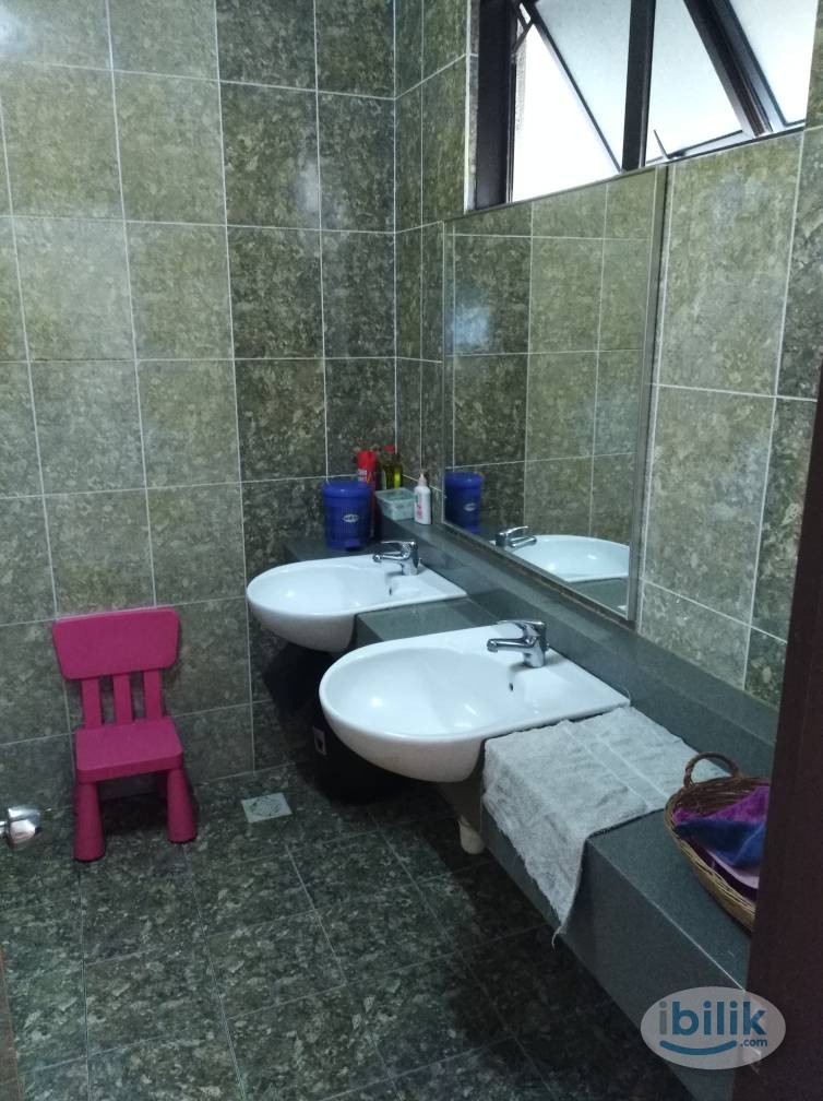 Master Room at BU6, Bandar Utama - Image 4