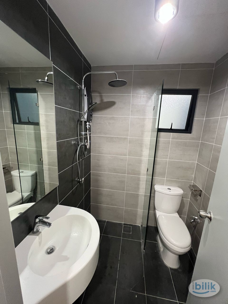 Fully Furnished Rooms for rent at D’Sand Residence @ Old Klang Road Nearby KL Sentral - Image 1