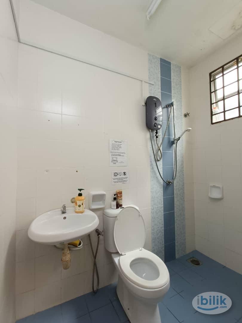🙋‍♀️FEMALE ONLY🙋‍♀️SETIA ALAM FEMALE MIDDLE ROOM FOR RENT❤️❤️NEARBY SETIA CITY MALL, TOP GLOVE , KOSSAN, NKVE🎏🎏 - Image 4