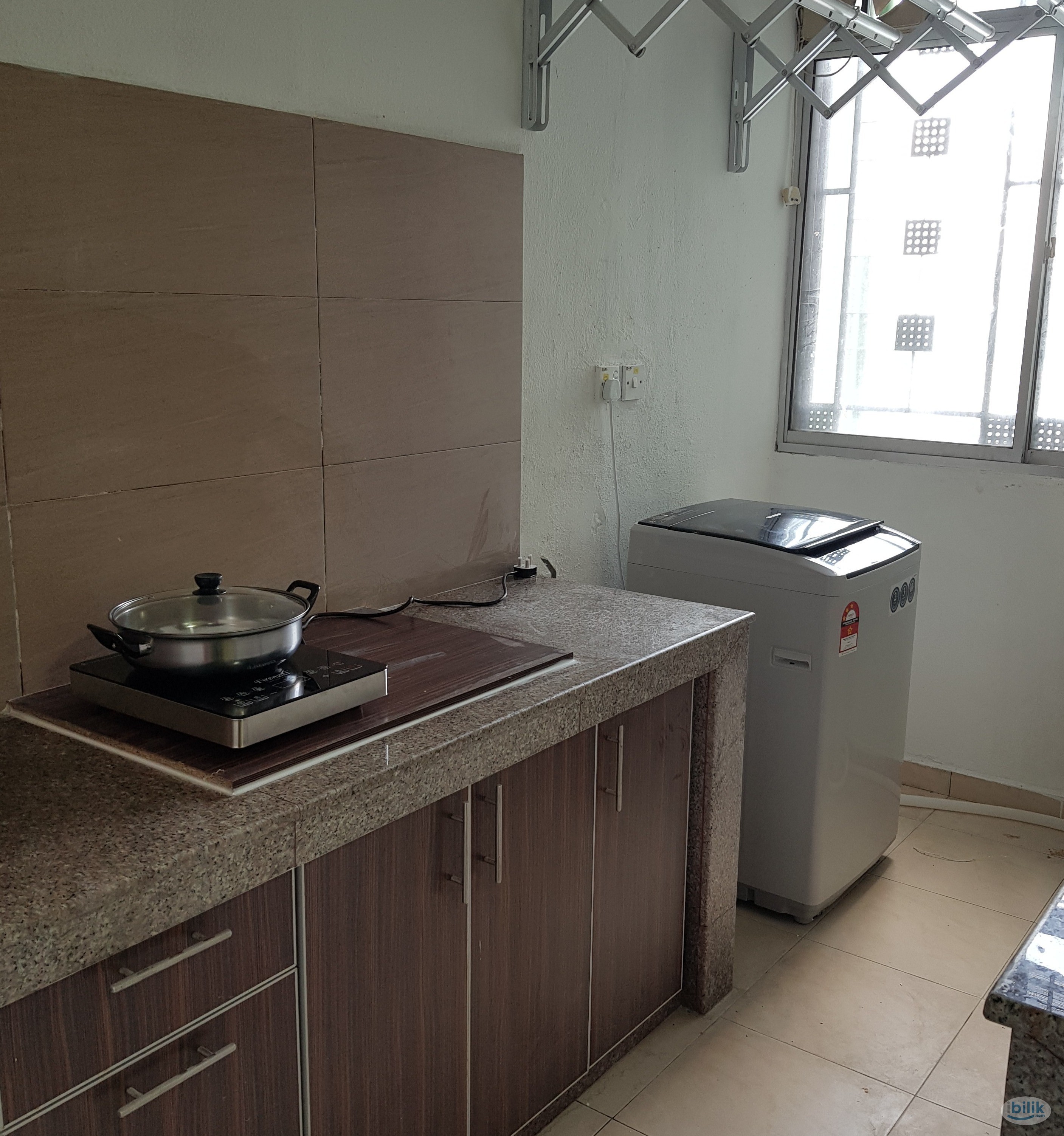 Master Room at Kepong Central Condominium, Kepong - Image 4