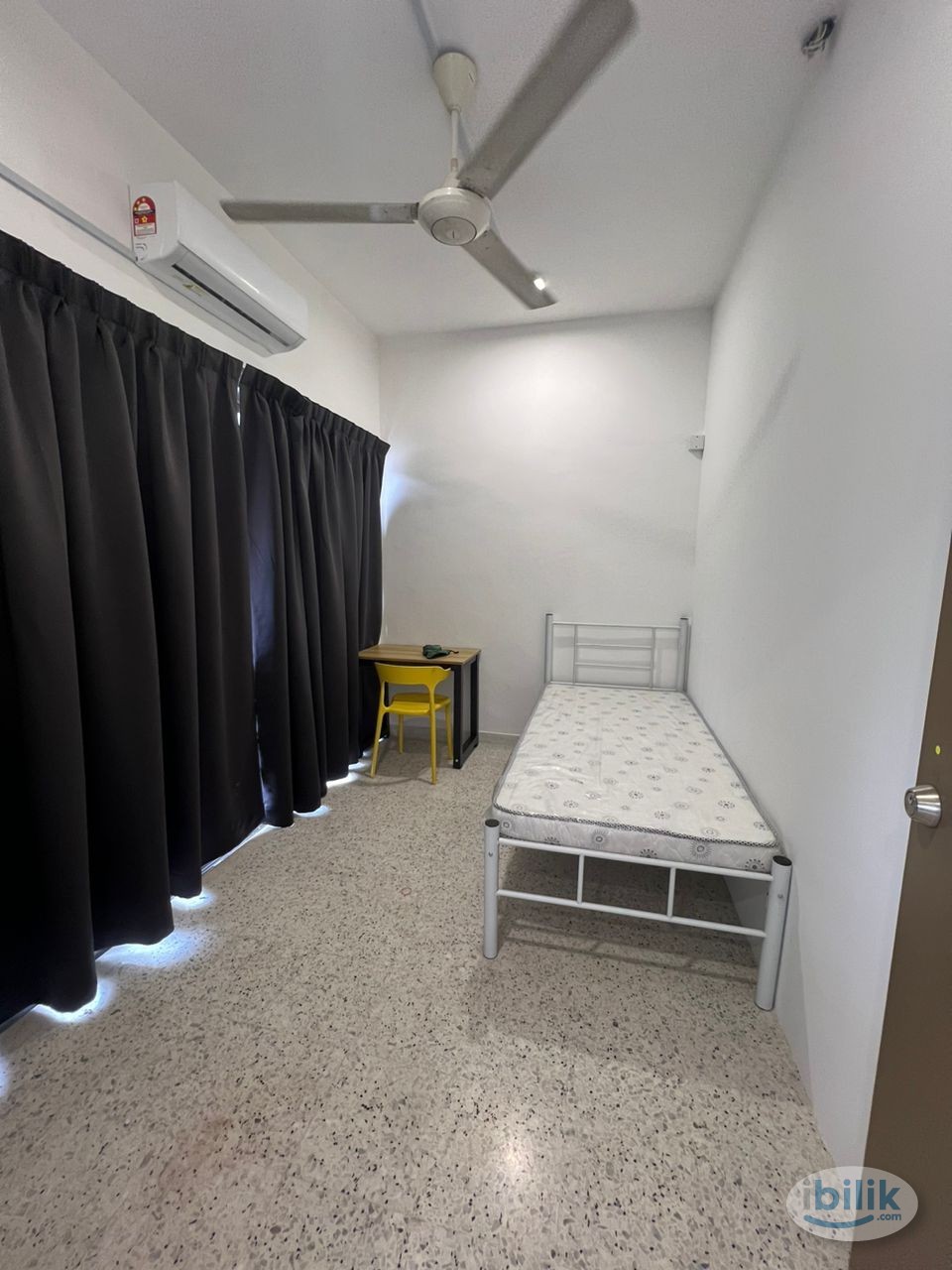 Limited Promo ‼️Newly furbished non sharing single and middle room @ SS2 - Image 1