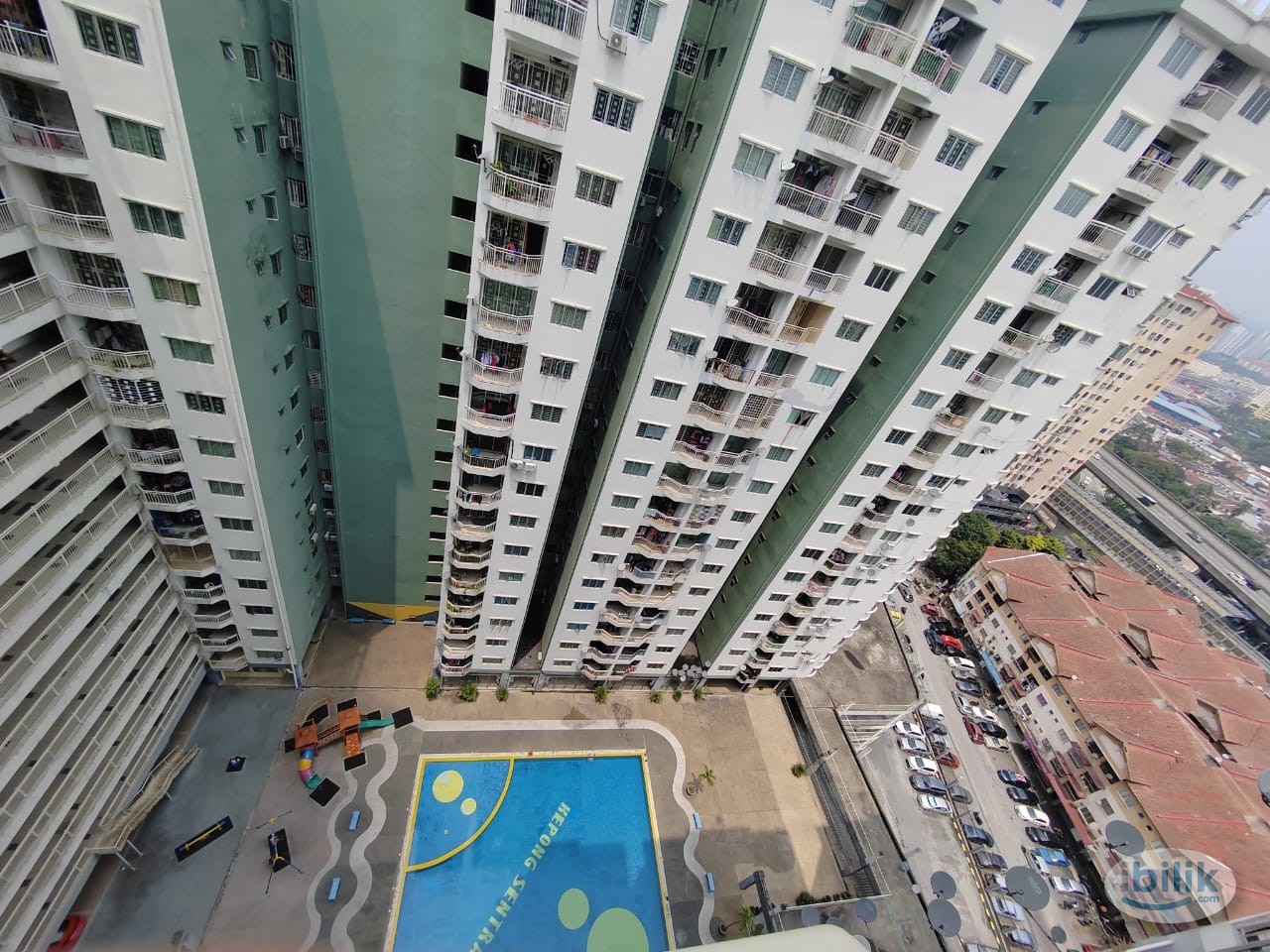 female room only kepong sri damansara mrt2 walk - Image 3