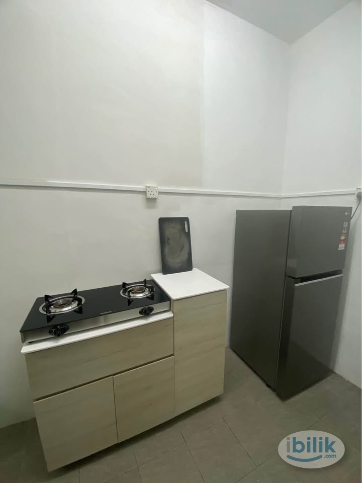 Single Room at Tanjung Bungah, Penang - Image 4
