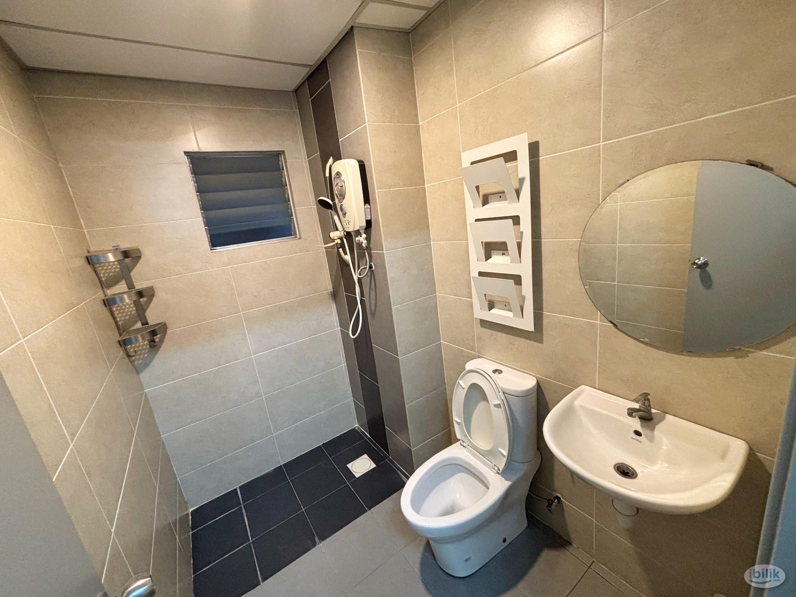 🏮CHINESE UNIT 🔥 Single Room Walking Distance to 🚅 LRT Awan Besar Station - Image 5
