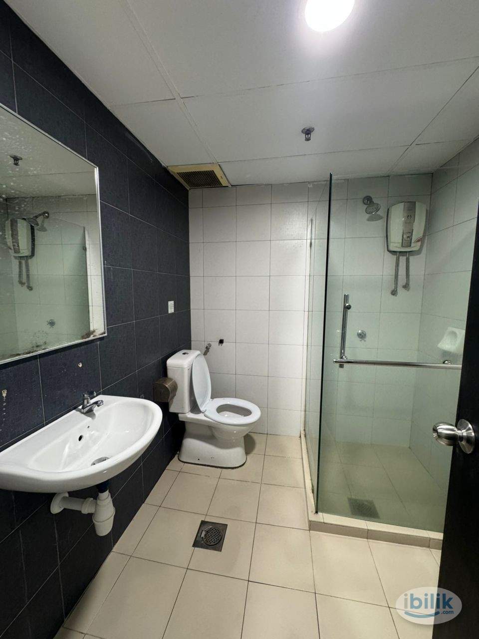 ⭐Zero deposit⭐Single Room With AC🥳7min walk to CIQ‼️‼️ - Image 4