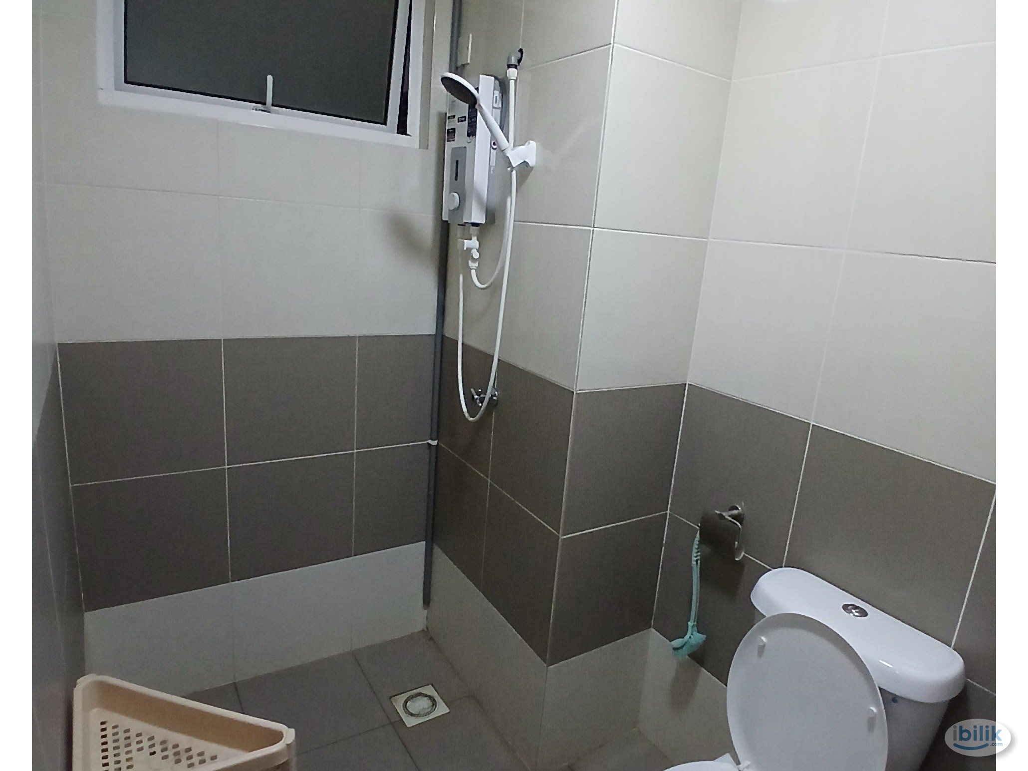 Single Room at Saville @ D'Lake, Puchong Female Unit (Utility Included) - Image 5