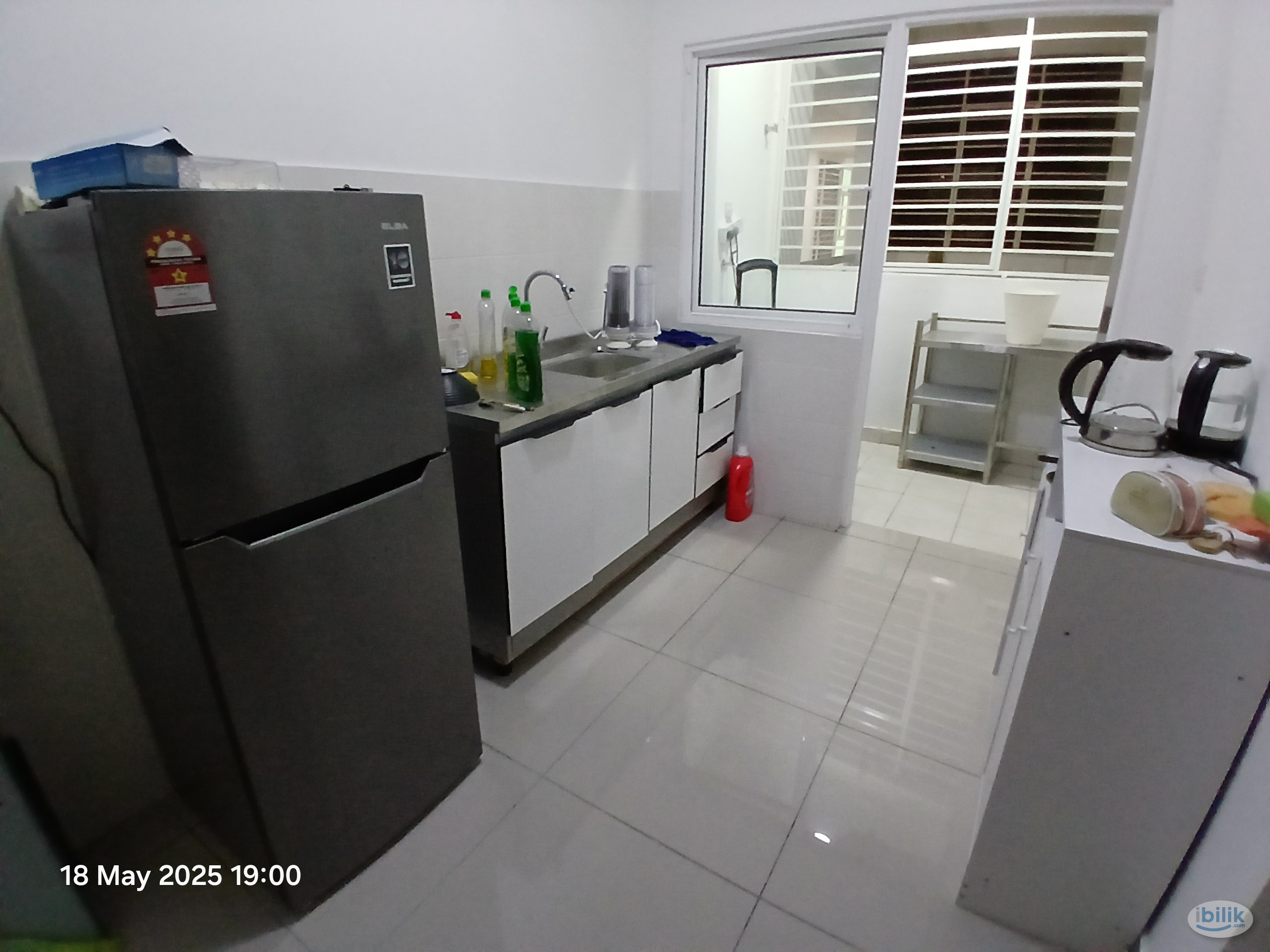Single Room at Saville @ D'Lake, Puchong Female Unit (Utility Included) - Image 3