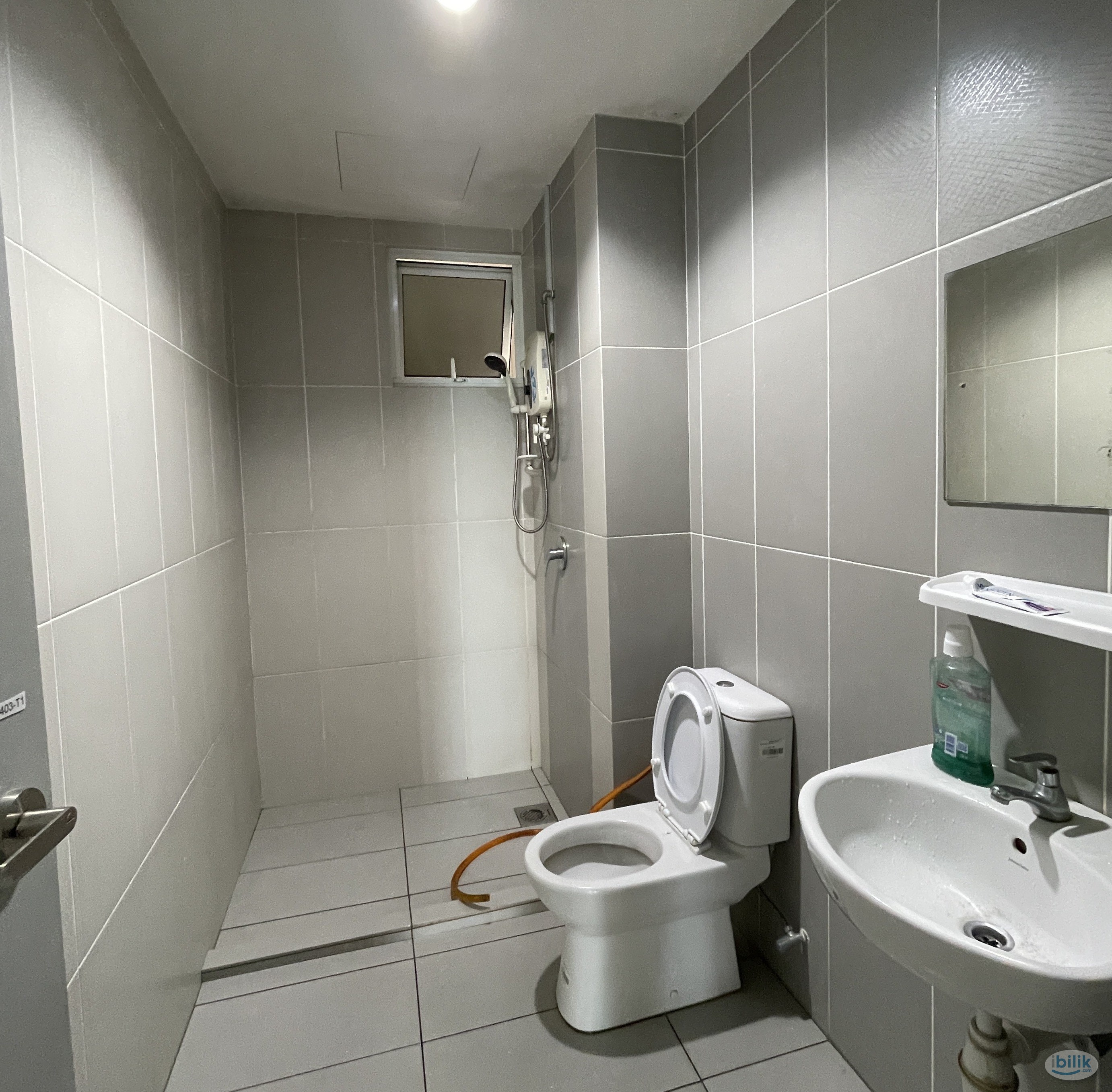 Master Room at Bayan Lepas, Penang (Jambul Heights Condominium) FEMALE ONLY - Image 2