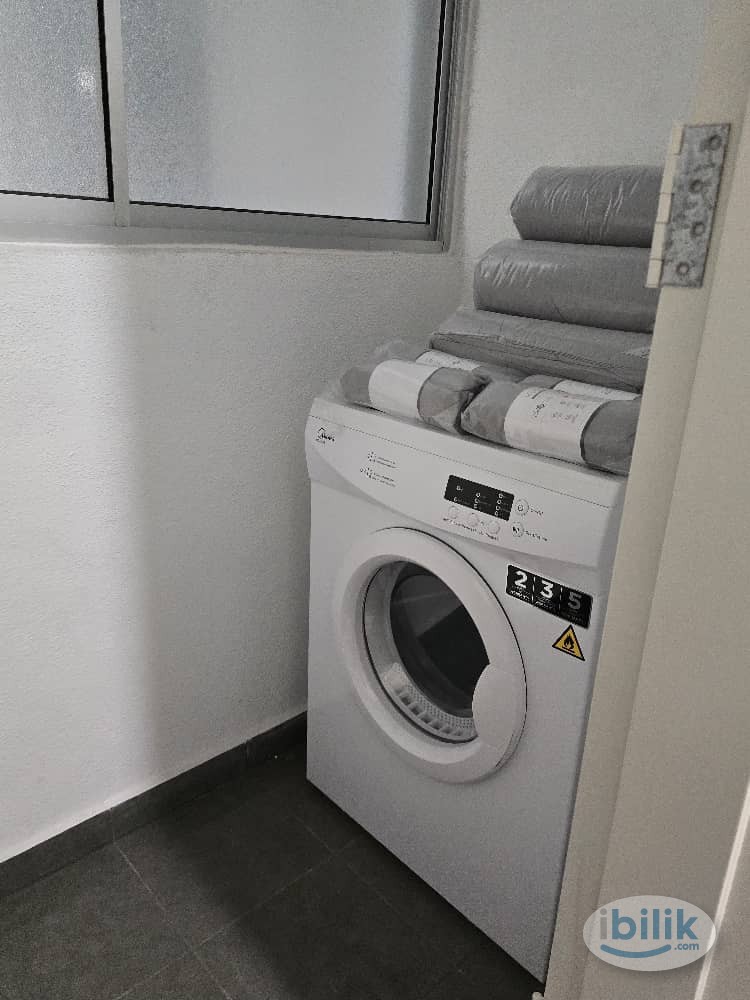 Single Room at Pixel City Sentral, Bandar Sri Permaisuri (Last Unit, Female Only) - Image 5