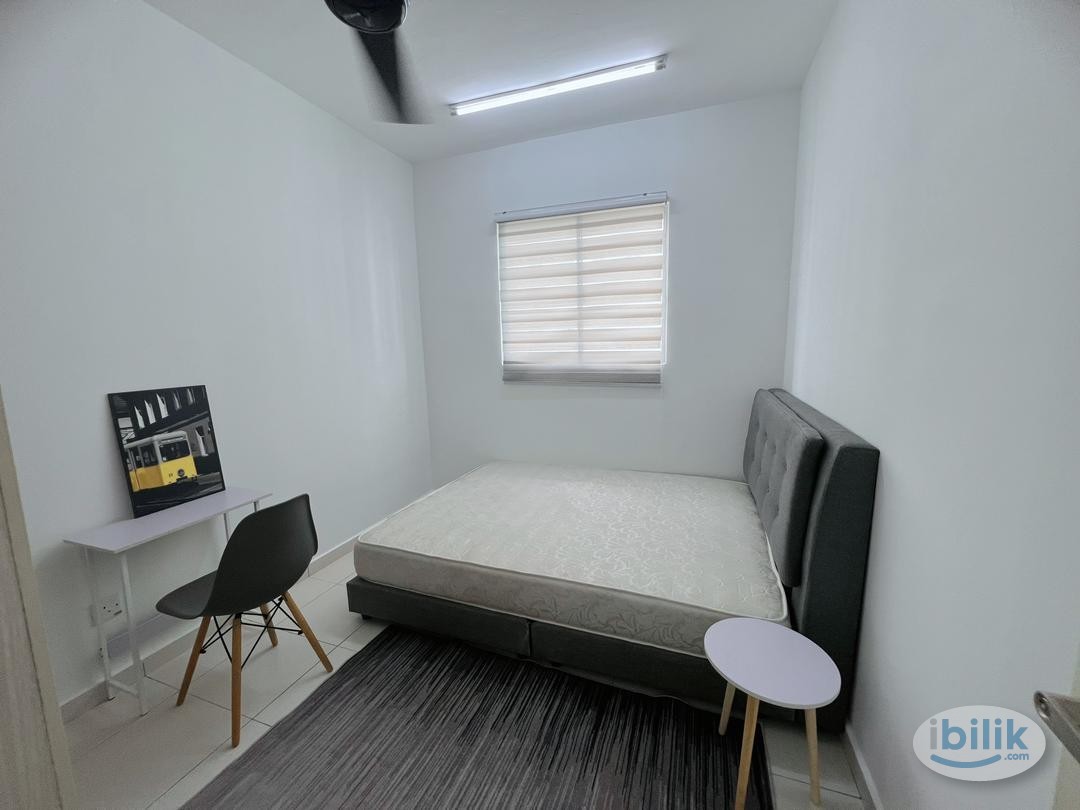 Middle Room at Idaman Selasih, Sungai Ara - Image 3