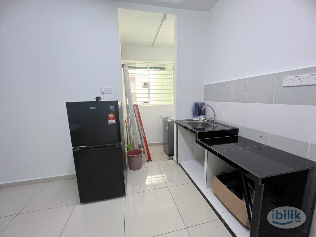 Middle Room at Idaman Selasih, Sungai Ara - Image 5
