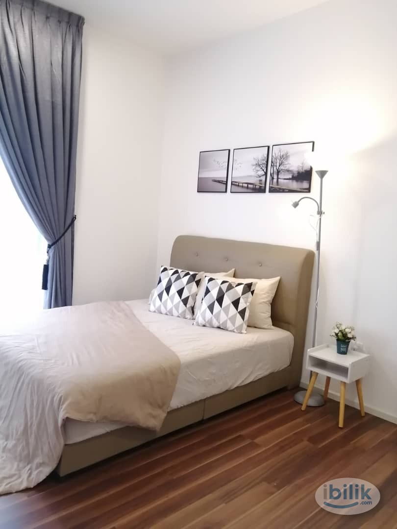 Master Room at SQWhere, Sungai Buloh - Image 1