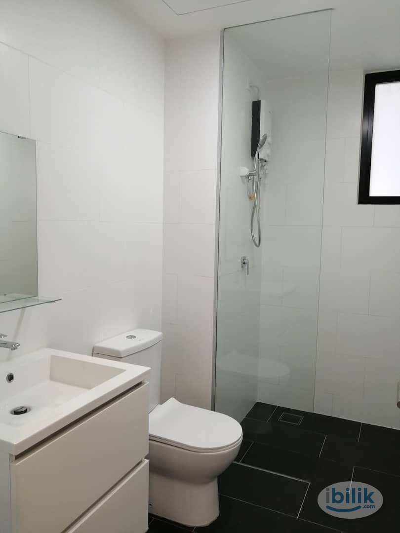Master Room at SQWhere, Sungai Buloh - Image 2