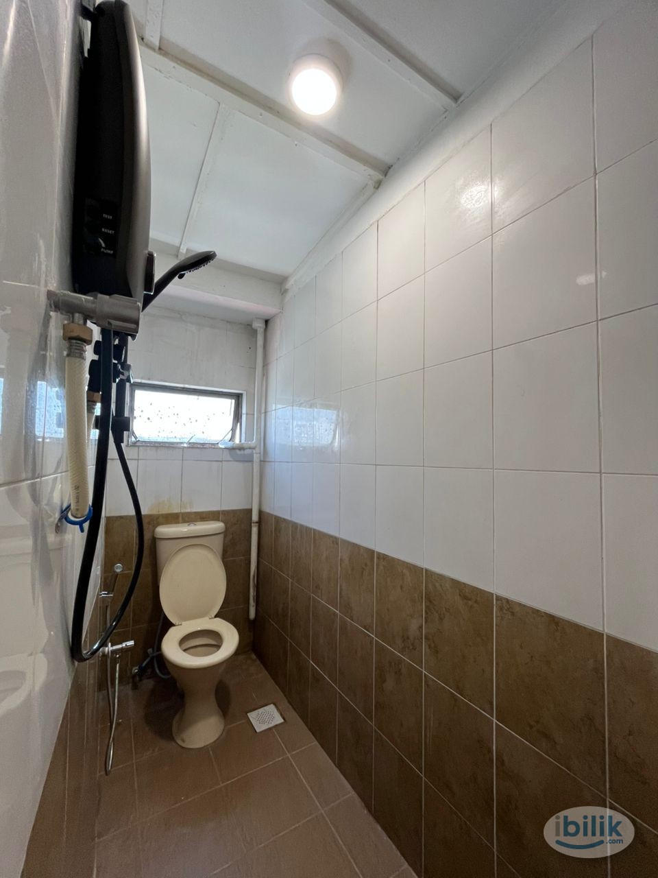 ✨ROOM FOR RENT NEAR MASJID JAMEK🏠 COME WITH 0 DEPOSIT✅ 10 MINS TO LRT STATION🚉 - Image 3