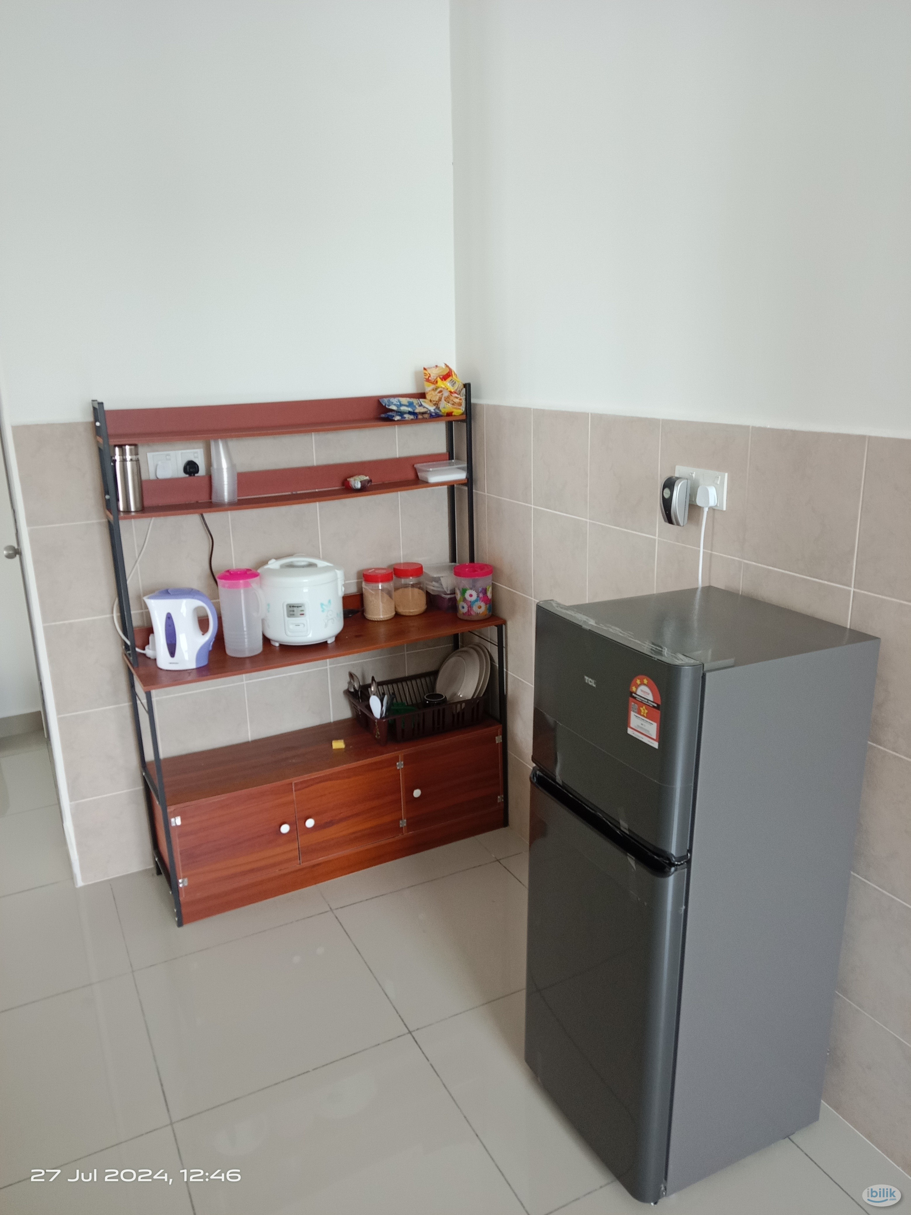 Female Only Master bedroom for RM700 - Image 4