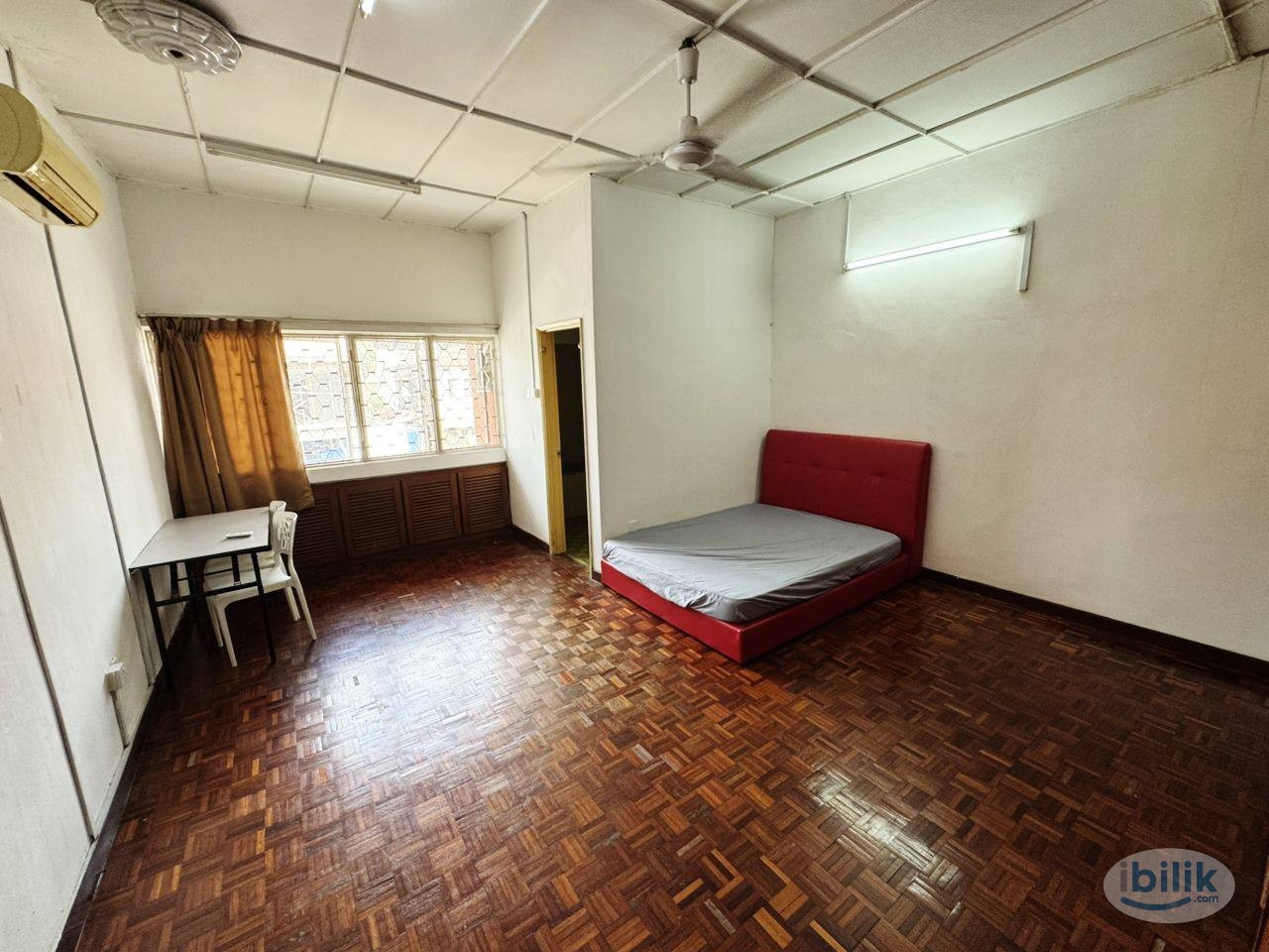 📍 Master Room with Private Bathroom 🏡🔥5 mins to MRT TTDI - Image 2