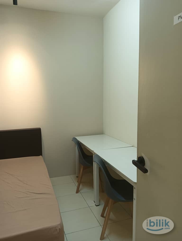 Queen Bed Room For Rent at Platinum Lake PV12, Danau Kota, Setapak, Kuala Lumpur - Image 2