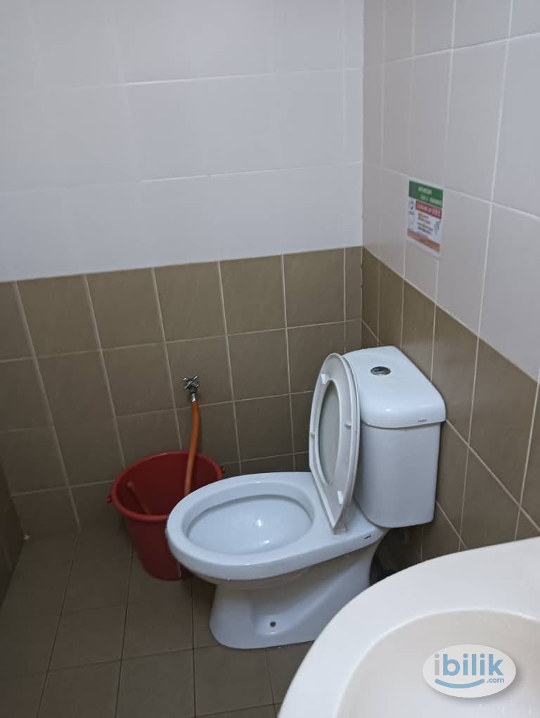 Queen Bed Room For Rent at Platinum Lake PV12, Danau Kota, Setapak, Kuala Lumpur - Image 3