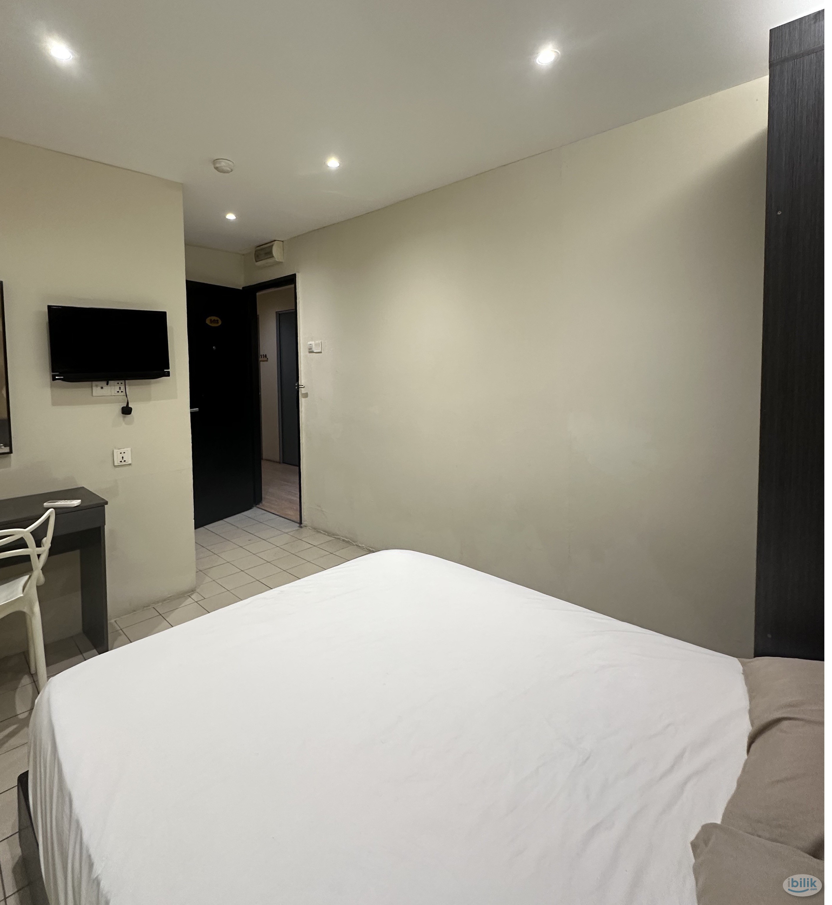 ‼️🤩SPACIOUS ROOM WITH PRIVATE TOILET NEAR MENTARI BRT‼️🤩 MOVE IN IMMEDIATELY WITH ZERO DEPOSIT ‼️💯 - Image 3