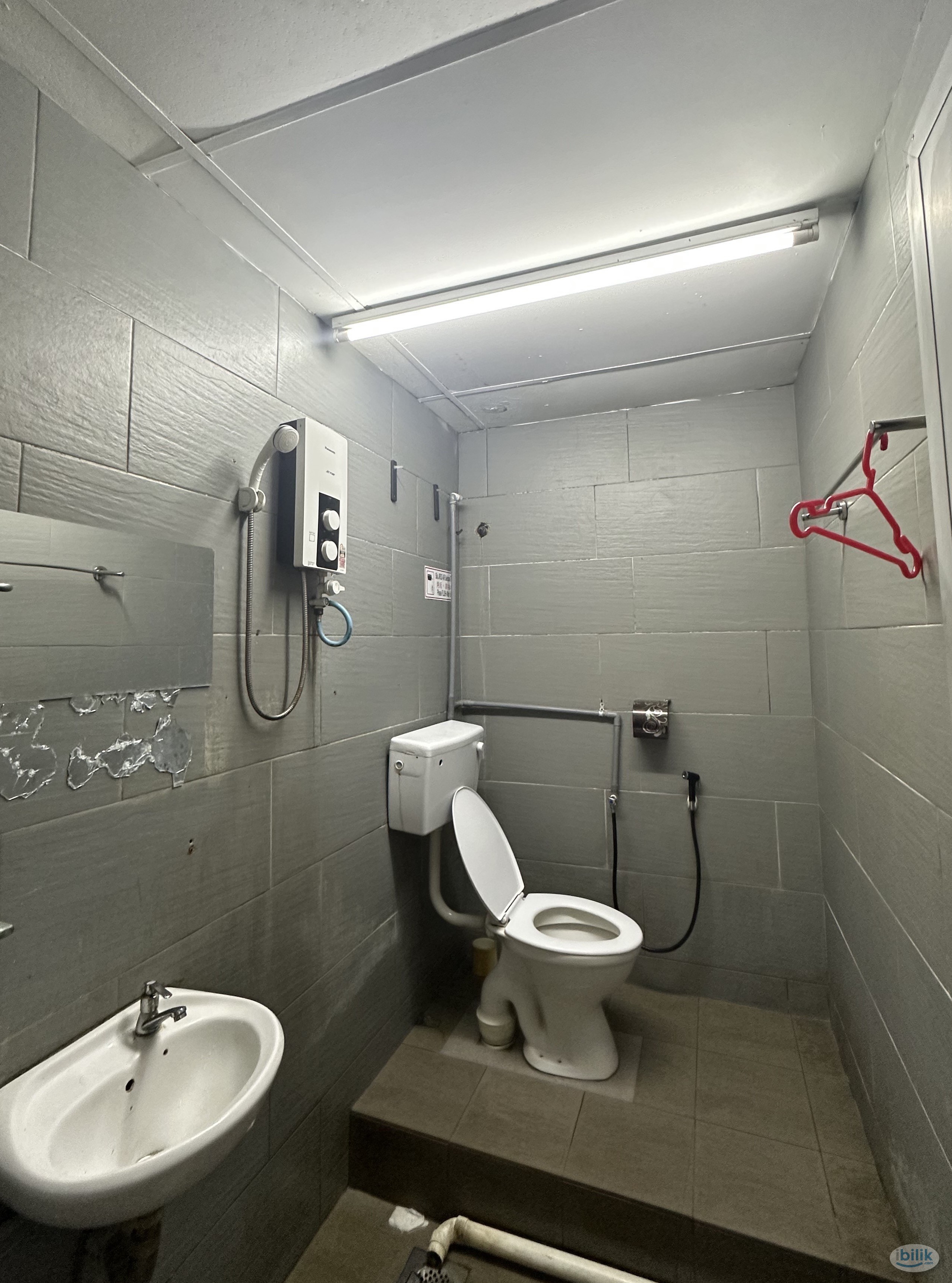 ‼️🤩ROOM NEAR INTI COLLEGE🤩‼️WALKING DISTANCE TO LRT SS15‼️🚶🏻‍♂️ZERO DEPOSIT - Image 2